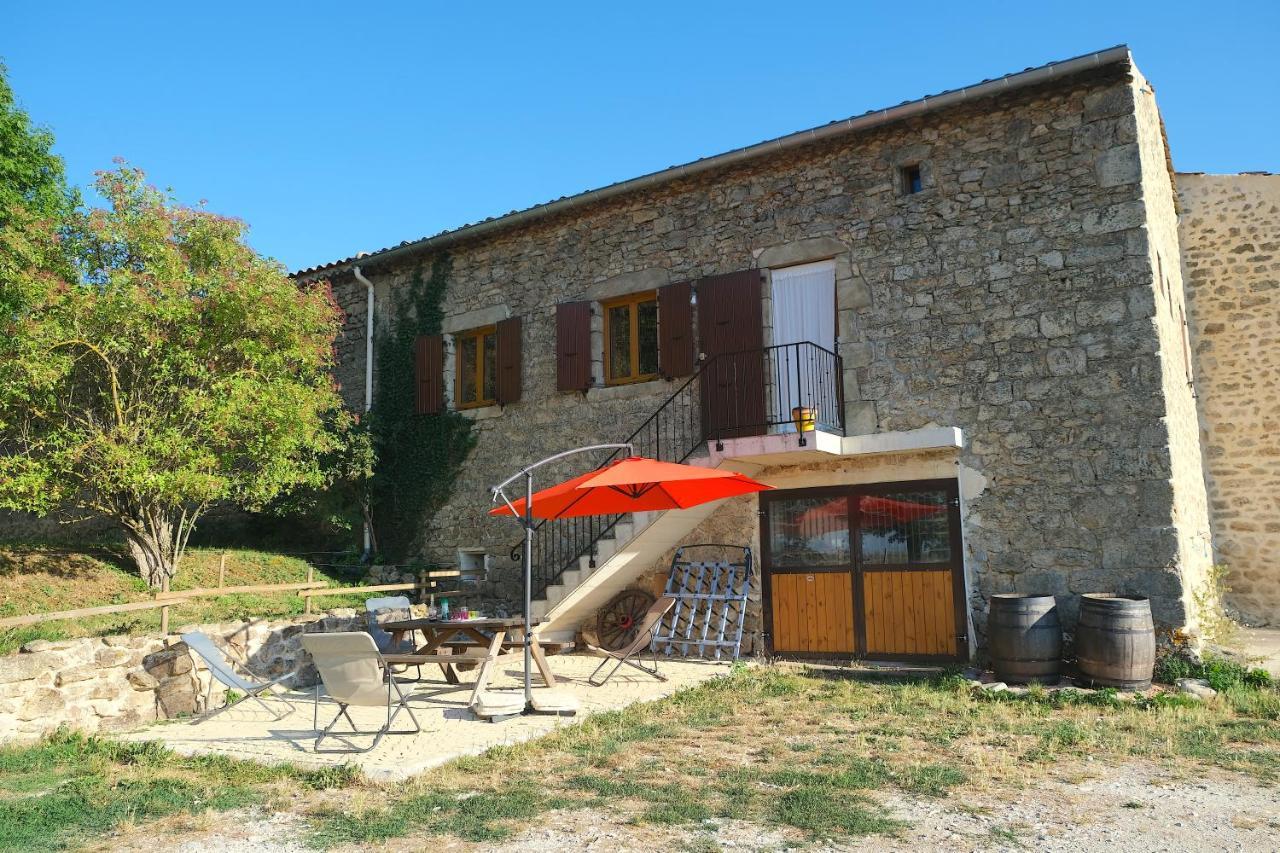 Gite Le Corral Cheminas Kültér fotó